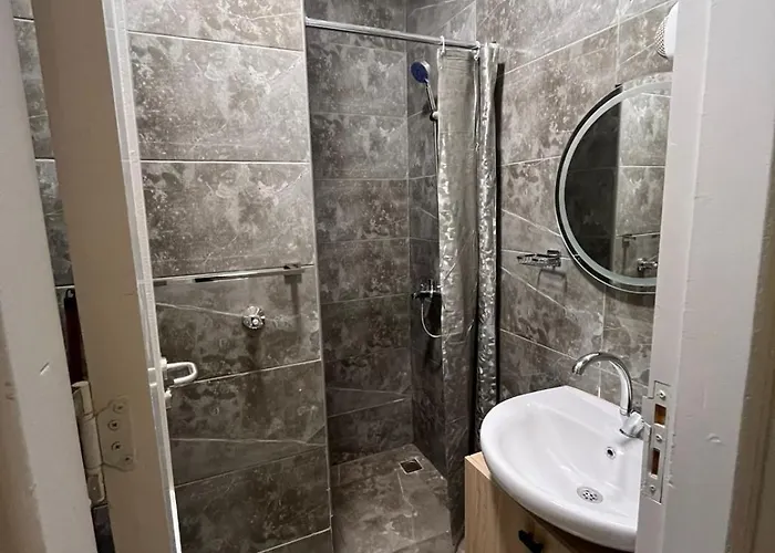 Apartment Cozy Pool View With Access To Bars Hurghada
